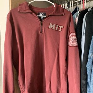 MIT half zip